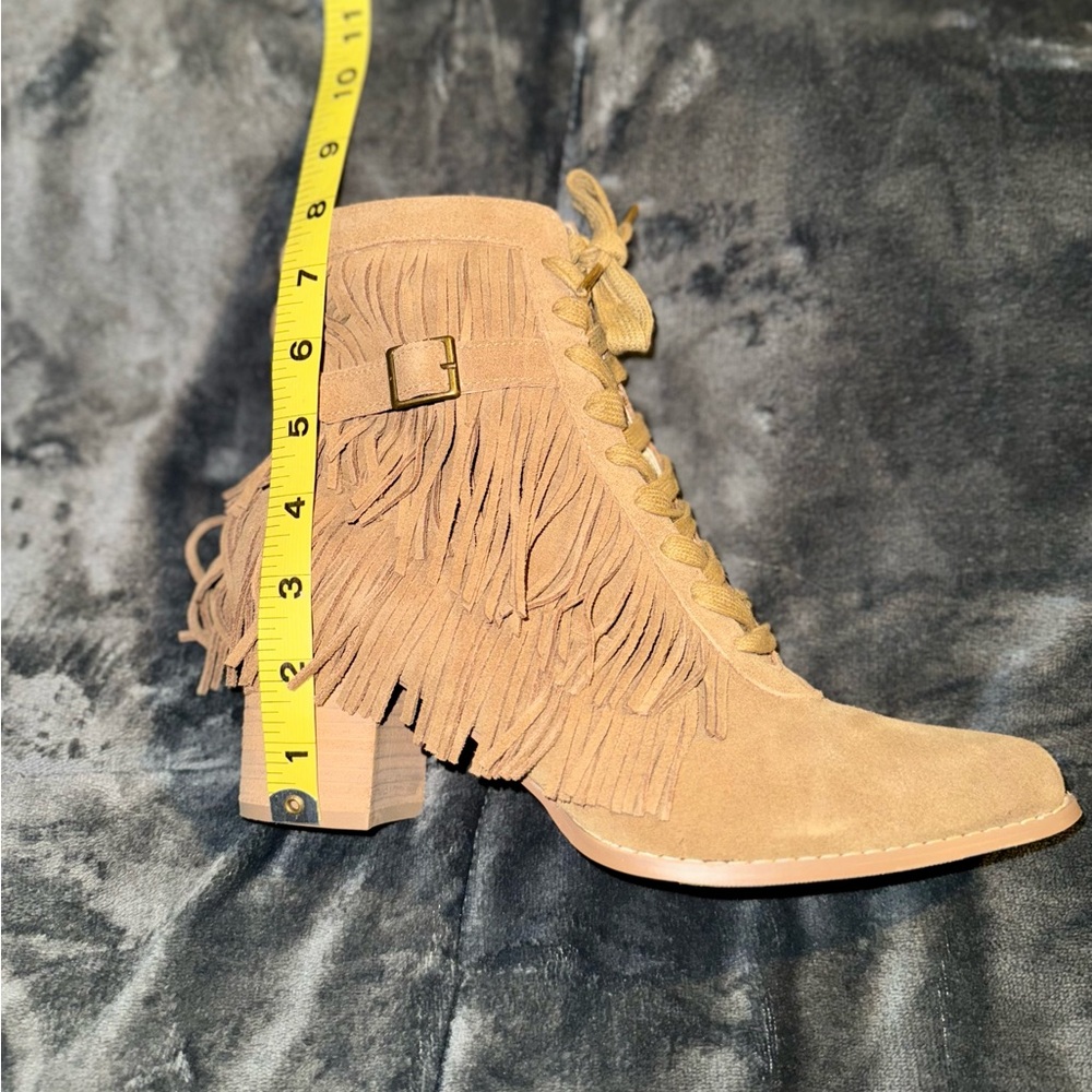 **New** Joyfolie Nika Pecan Fringe Boots - Picture 3 of 3